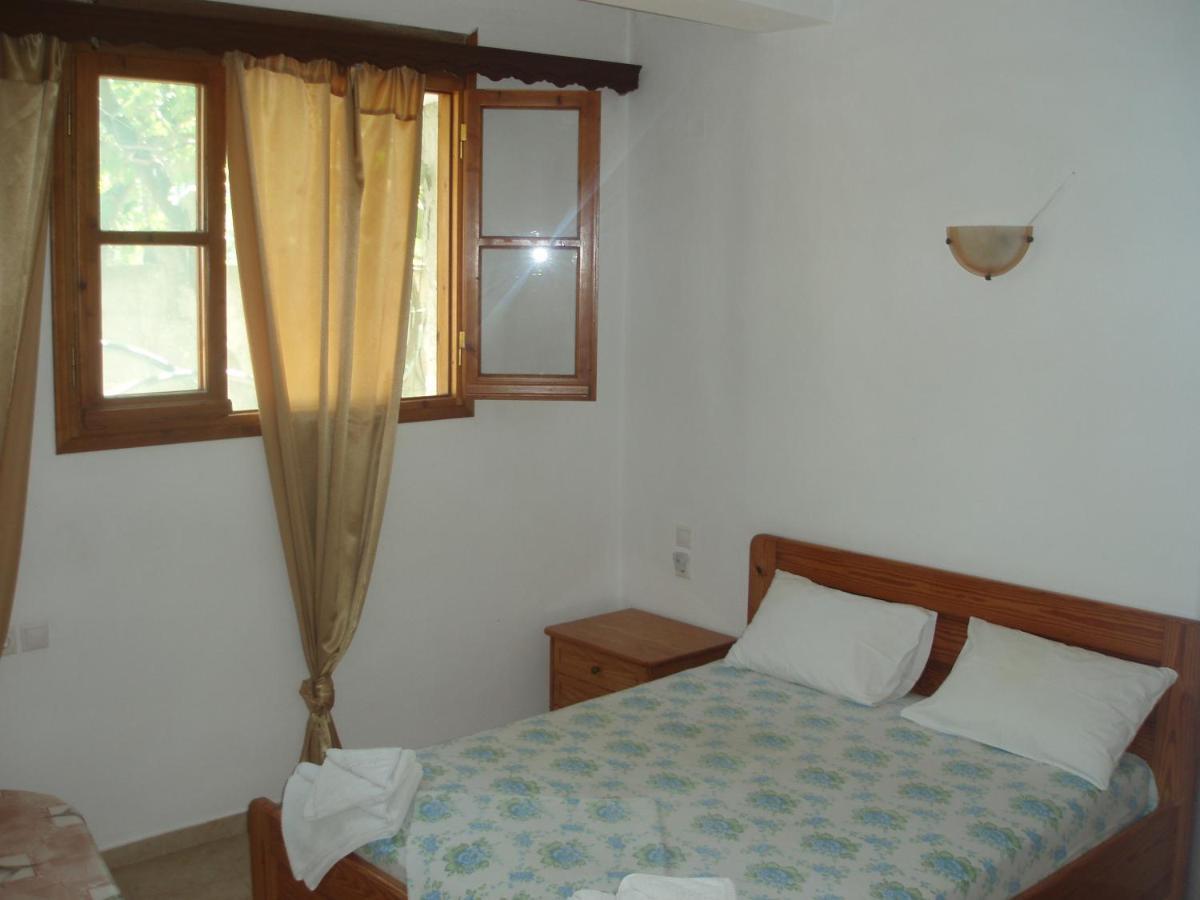 Skiathos Studios Hl Exterior photo