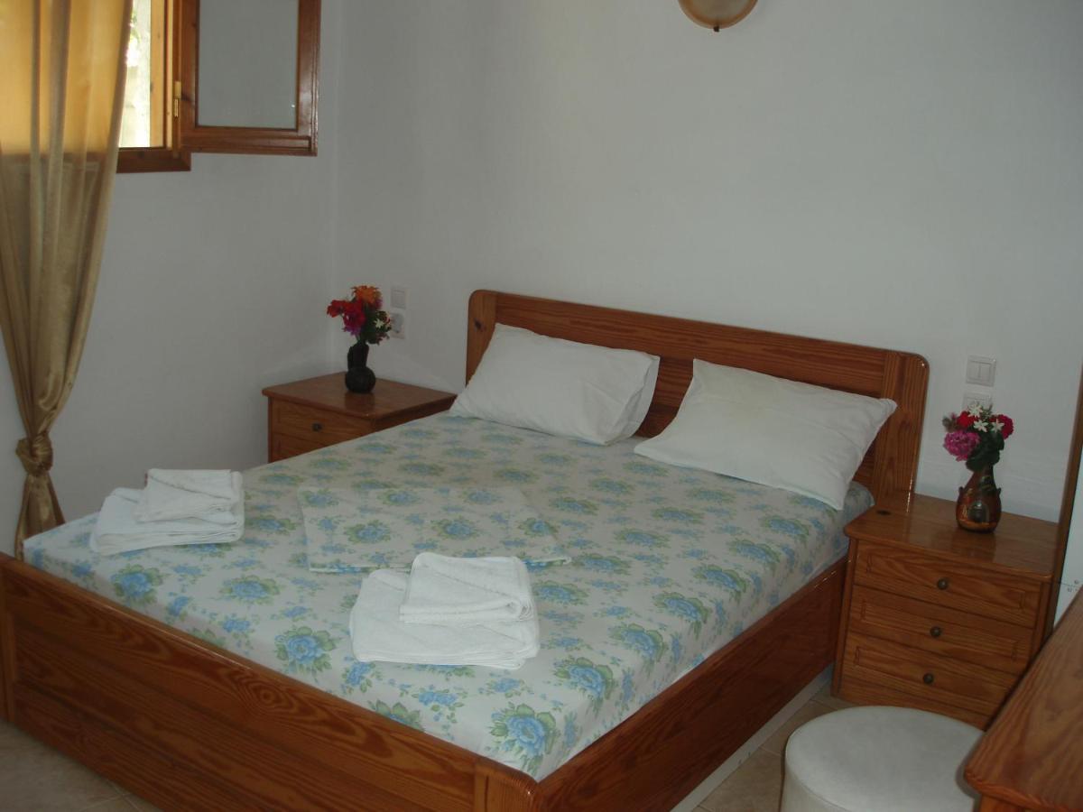 Skiathos Studios Hl Exterior photo