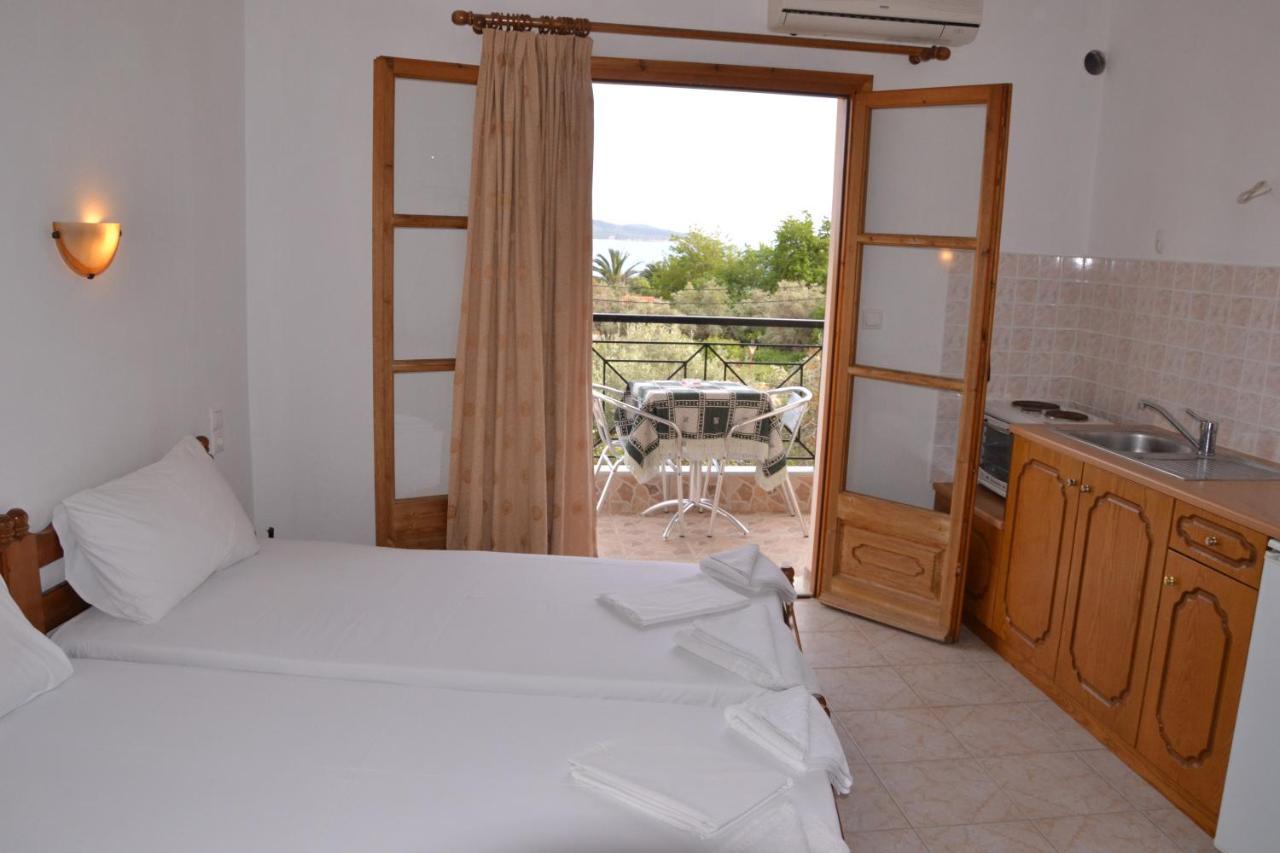 Skiathos Studios Hl Exterior photo