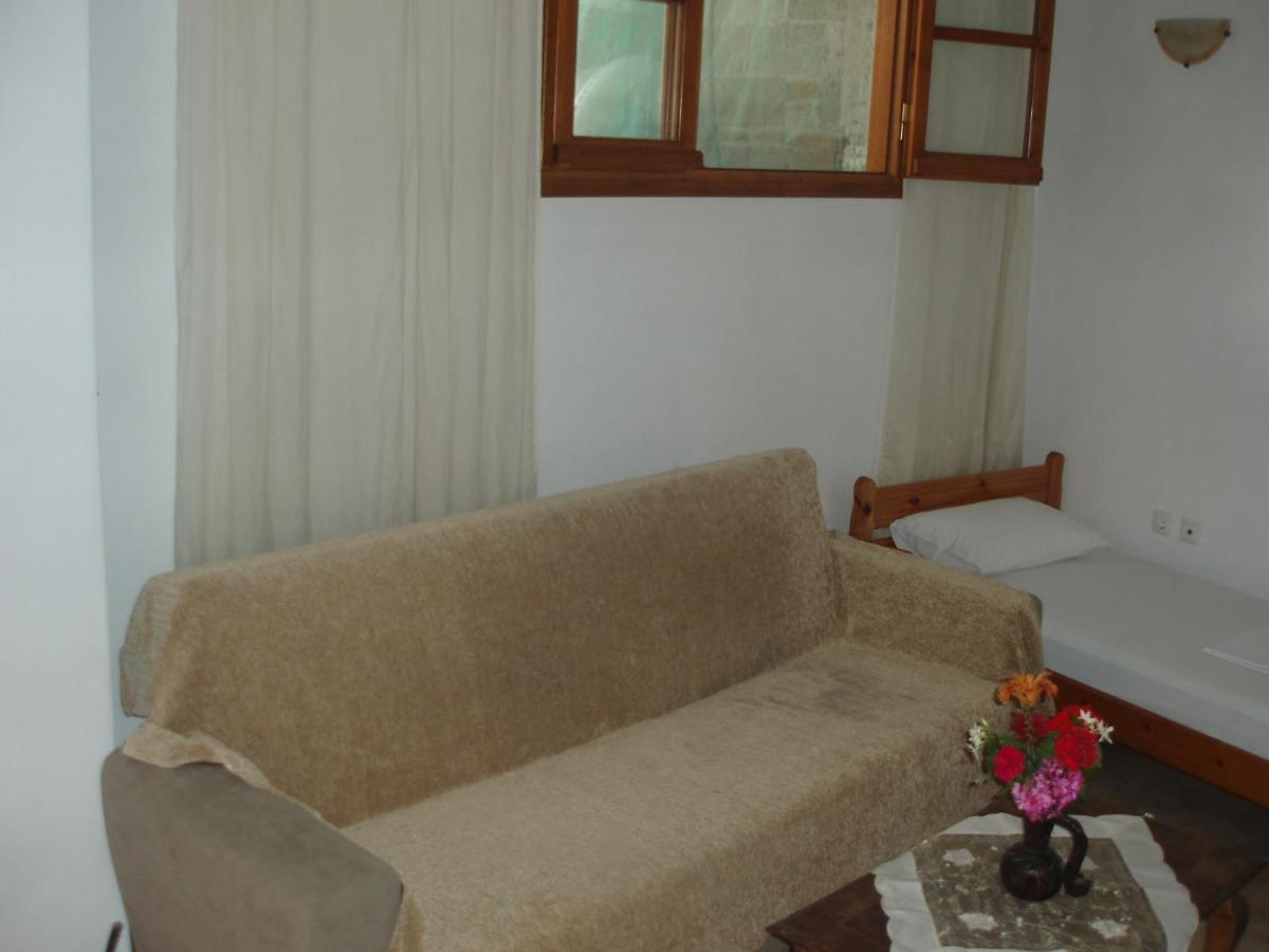 Skiathos Studios Hl Exterior photo